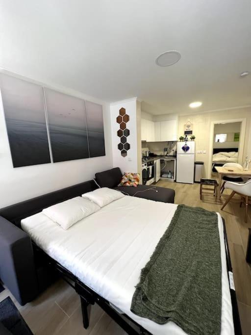 Apartament Artistic Digital Getaway - Patio & Great Location! Lizbona Zewnętrze zdjęcie